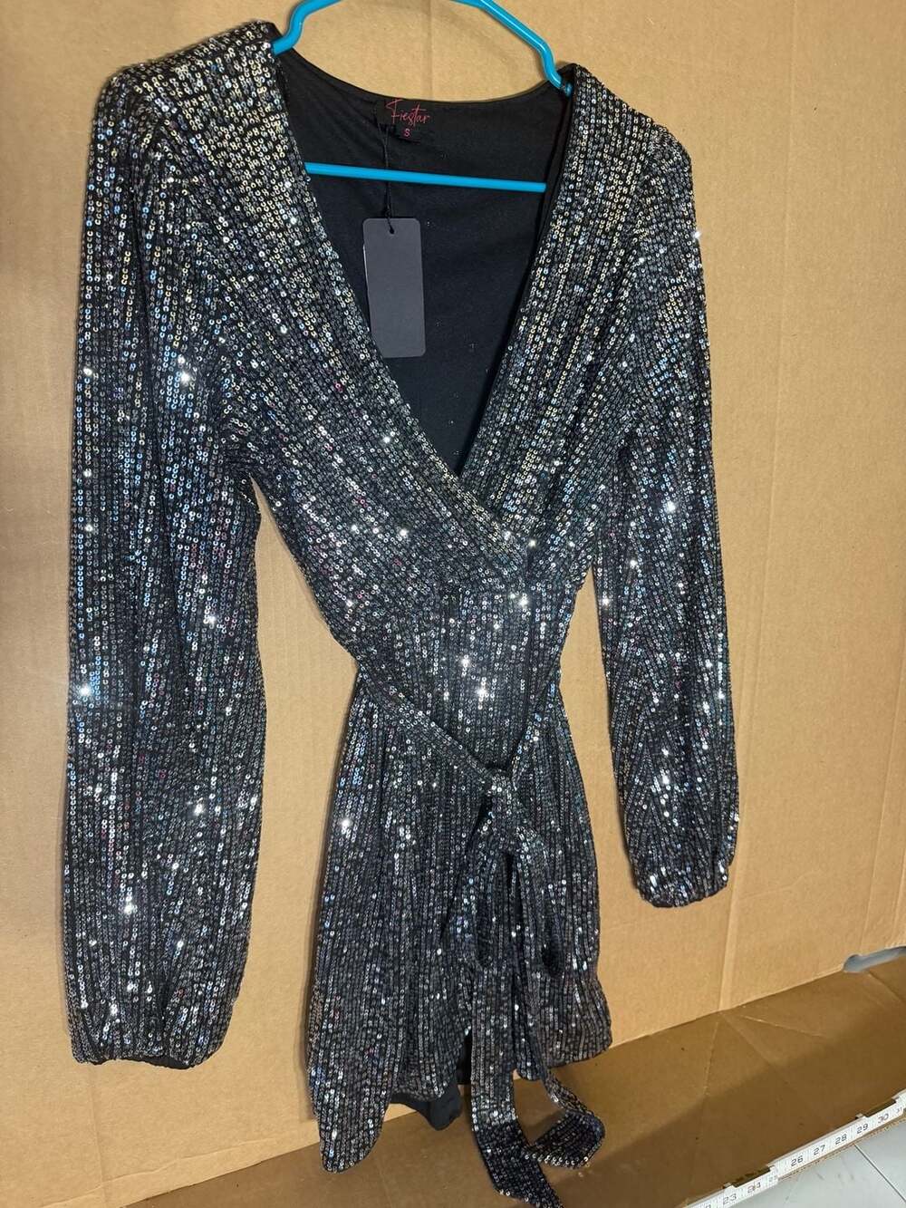 Fiestar Women's V-Neck Long Sleeve Sequin Wrap Romper Size S